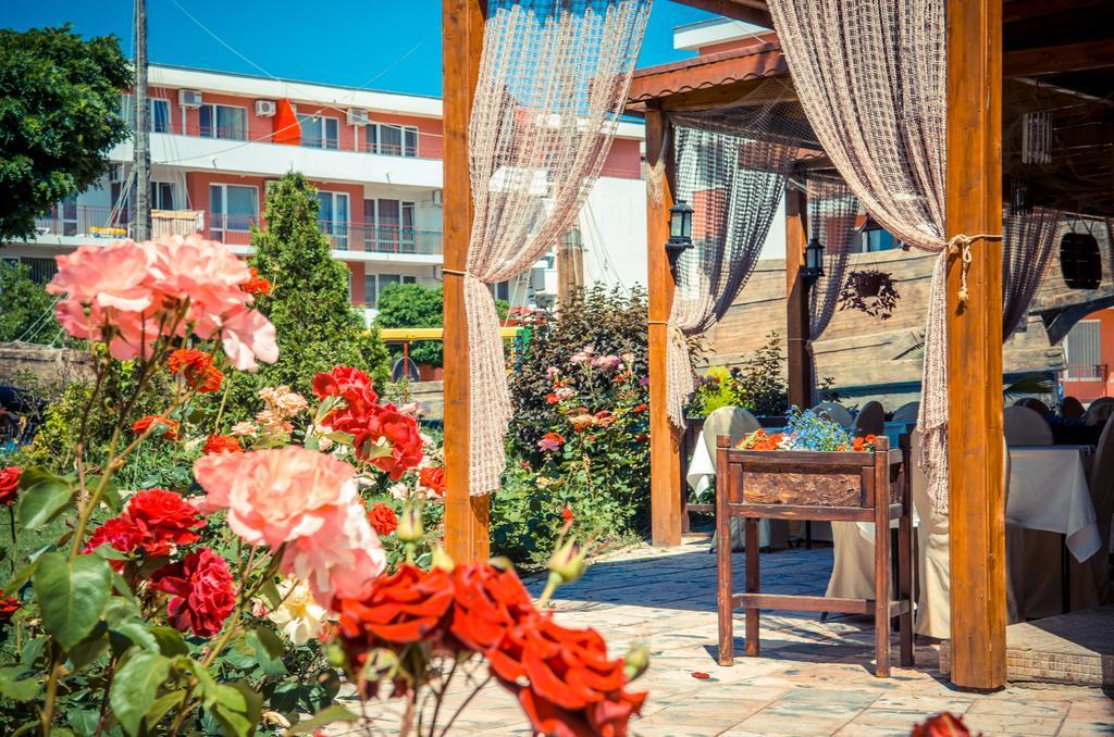 Privillege Fort Noks Beach Apartments Elenite Exterior foto